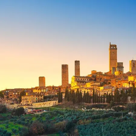 Grazioso Della Toscana Apartment *