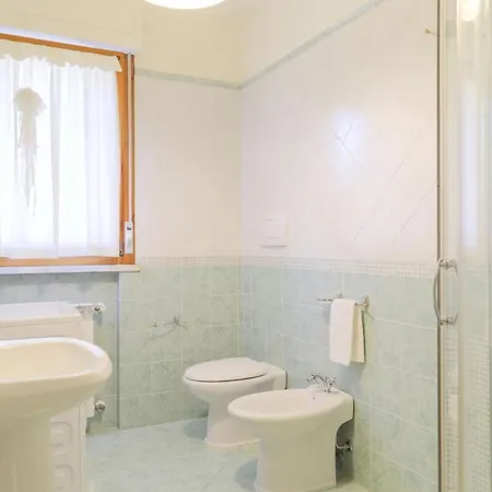 Grazioso Della Toscana Apartment